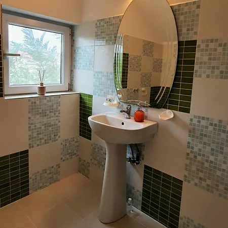 Casa Ruby Πανσιόν 4*